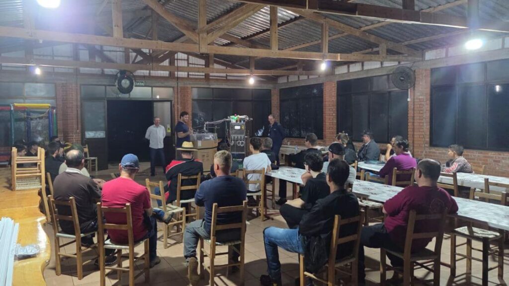 DRS-BIO-e-Grupo-Innovar-realizam-evento-no-RS-e-apresentam-tecnologia-BioEvolve®-a-produtores-da-regiao.jpg